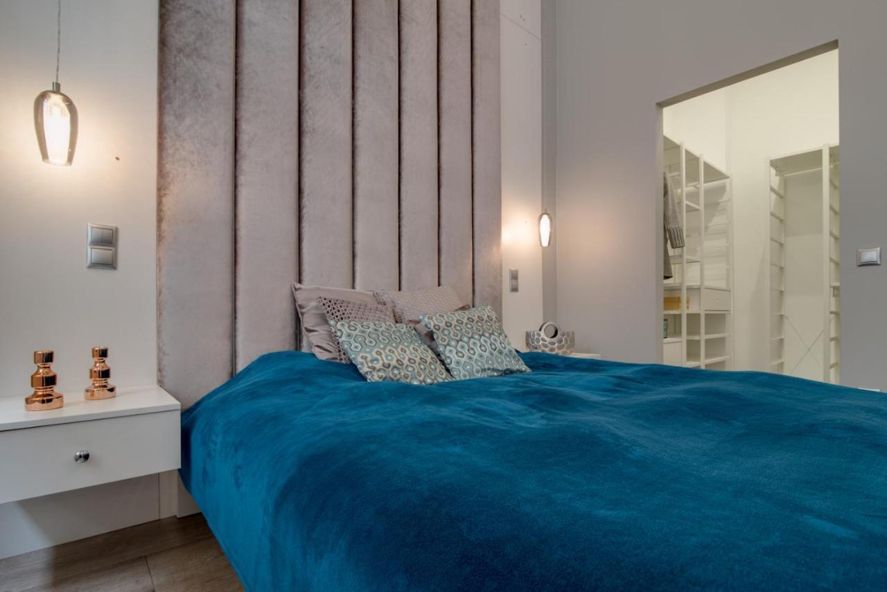 Helios Downtown Martha Apartment Budapest Ngoại thất bức ảnh